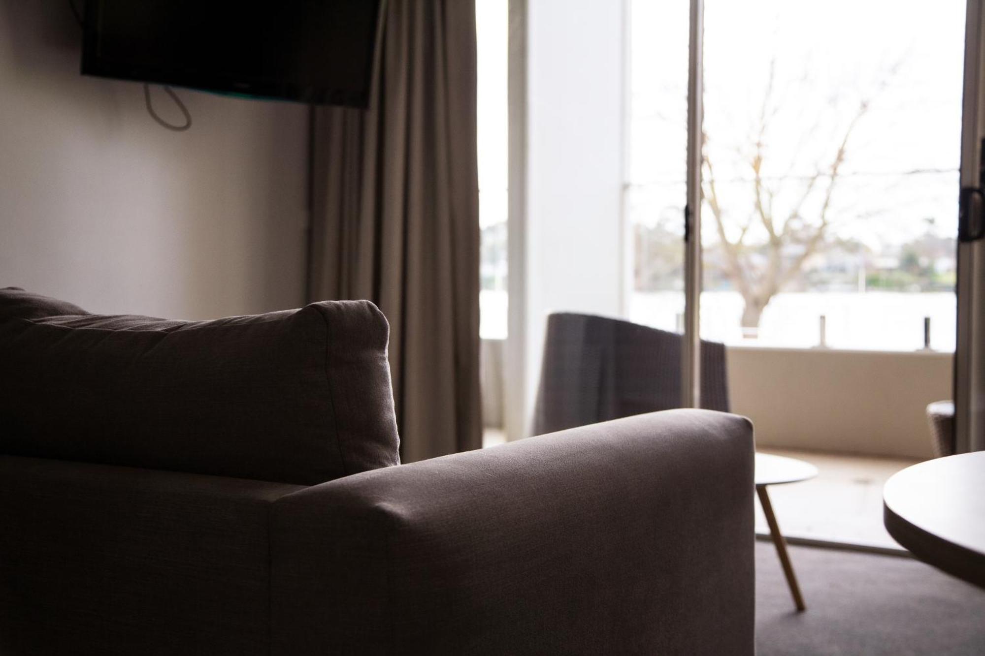 Nagambie Waterfront Motel Dış mekan fotoğraf