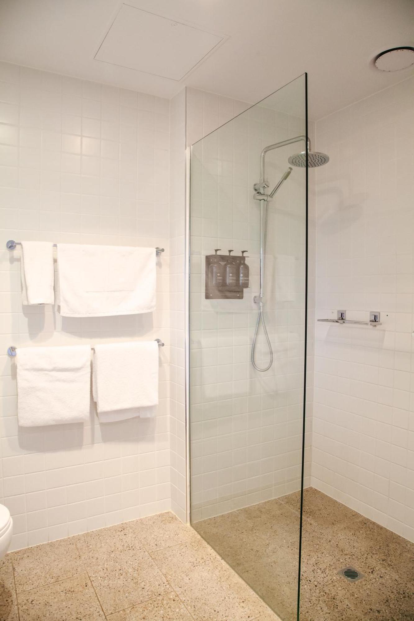 Nagambie Waterfront Motel Dış mekan fotoğraf
